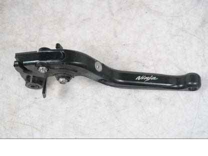 Framsidan på Kopplingsgrepp från en Kawasaki ZX-10R -2008 motorcykel.