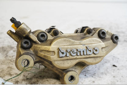 Framsidan på Bromsok från en KTM 640 Duke -2006 motorcykel.