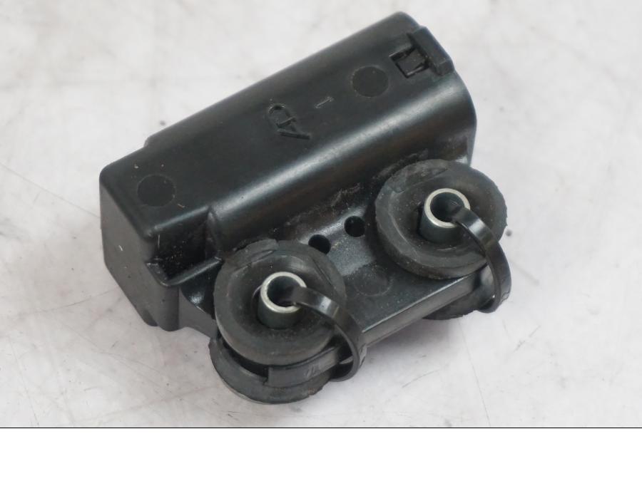 Höger sida på Tilt Sensor från en Triumph Tiger -2009 motorcykel.