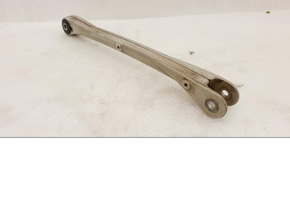 Vänster sida på Parallellstag från en BMW R 1200 GS -2006 motorcykel.