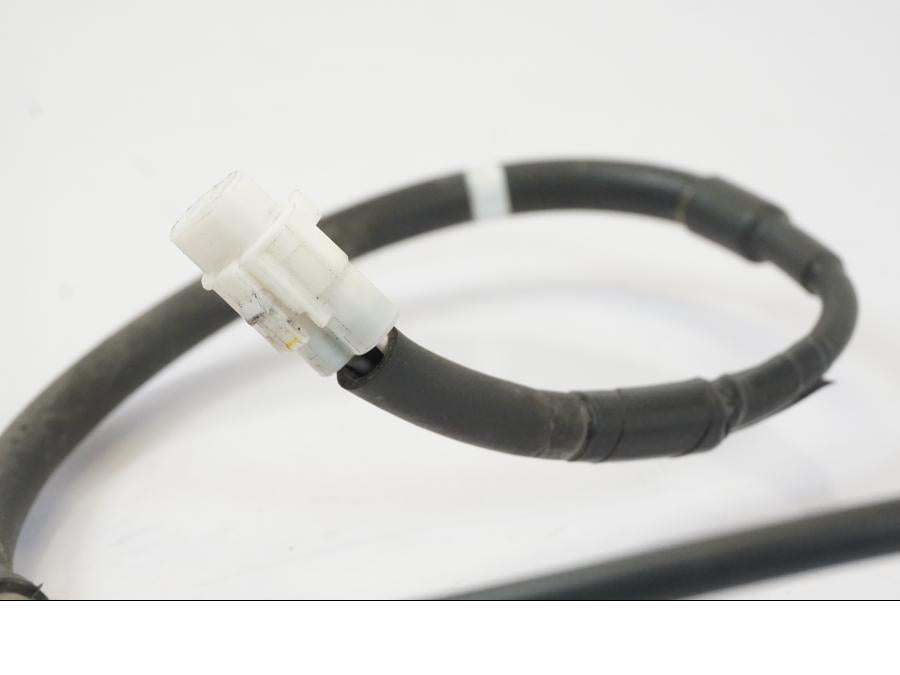 Baksidan på ABS givare från en Yamaha MT-07 -2016 motorcykel.