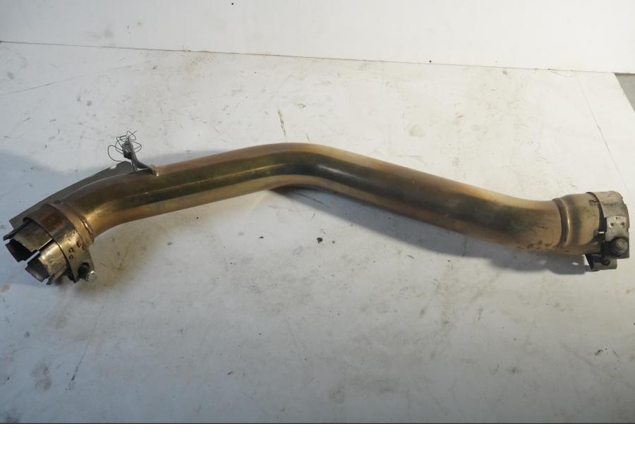 Framsidan på Mellanrör från en Triumph Daytona 675 -2010 motorcykel.