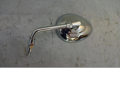 Baksidan på Backspegel från en Indian Indian Chief Vintage -2016 motorcykel.