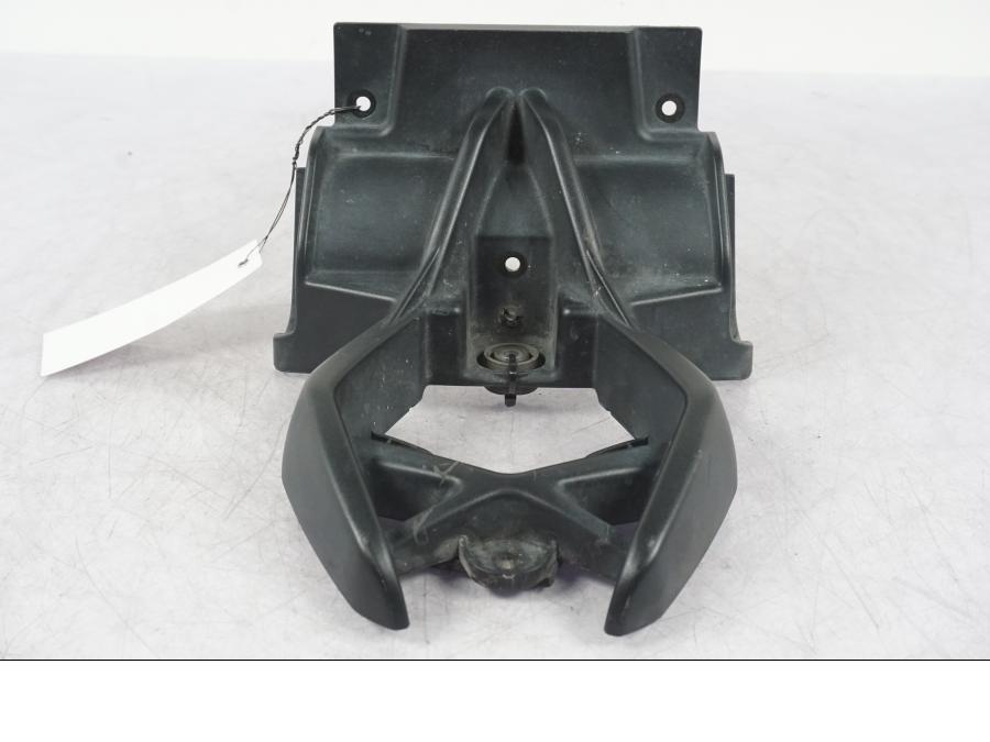 Snett uppifrån på Skylthållare från en BMW R 1200 GS -2005 motorcykel.