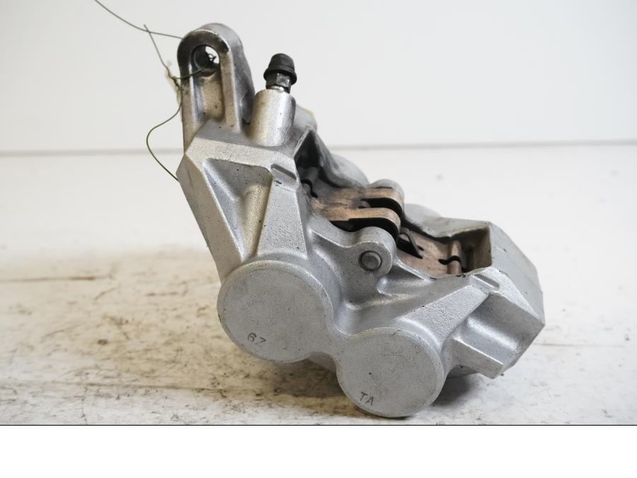 Baksidan på Bromsok från en Yamaha XV 1900 -2007 motorcykel.