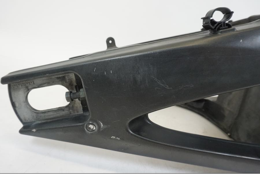 Extrabild1 på Sving från en Yamaha YZF 1000 R1 -2004 motorcykel.