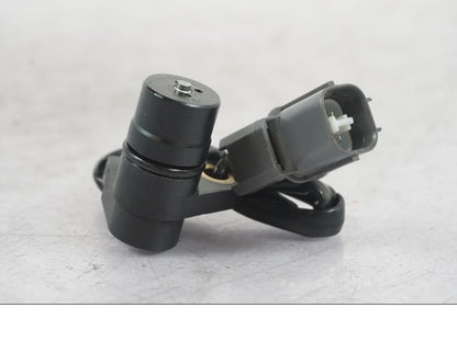 Höger sida på Kamaxelgivare från en Kawasaki ZZ-R 1400 -2009 motorcykel.