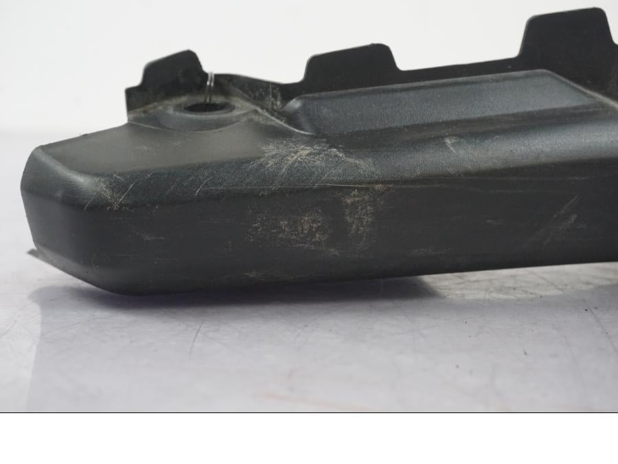 Snett uppifrån på Bakvinge från en Yamaha MT-09 -2016 motorcykel.