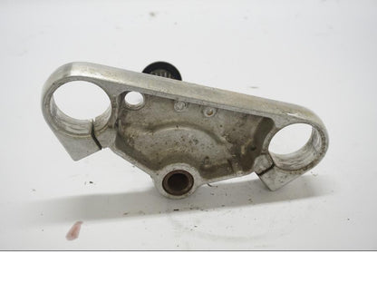 Höger sida på Gaffelkrona från en Suzuki VZ 800 -1998 motorcykel.