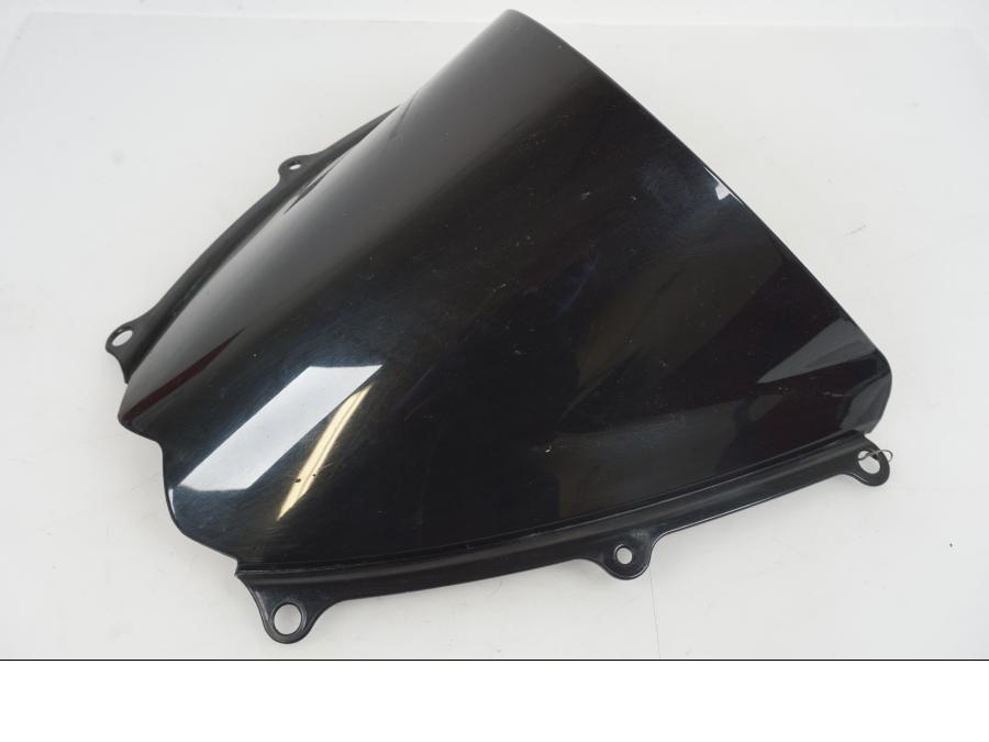 Snett uppifrån på Vindruta från en Suzuki GSX-R 1000 -2007 motorcykel.