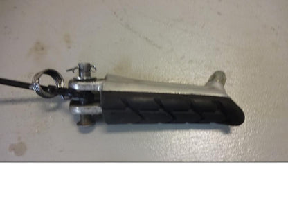 Framsidan på Fotpinne från en Honda NC 750 S -2017 motorcykel.