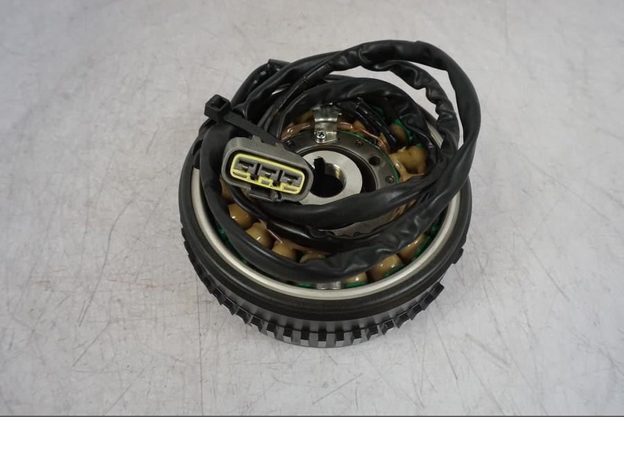 Framsidan på Generator från en BMW F 750 GS -2020 motorcykel.