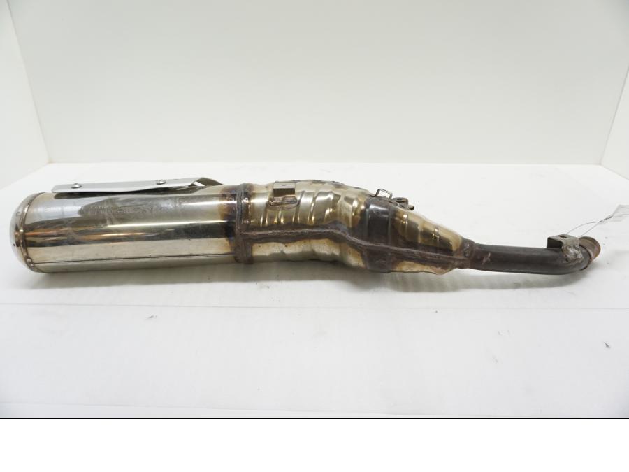 Höger sida på Ljuddämpare från en Suzuki DR 650 -1996 motorcykel.