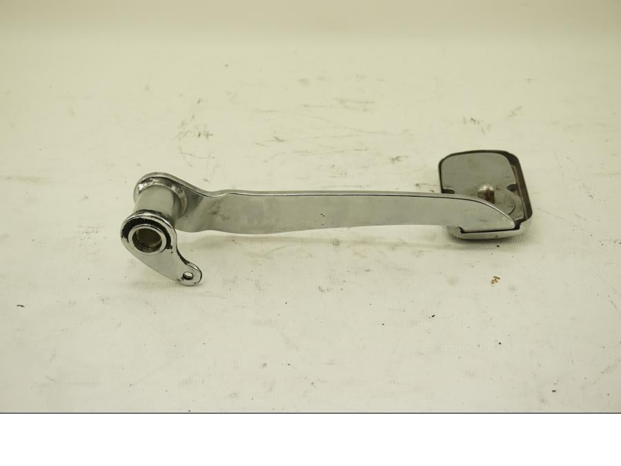 Höger sida på Bromspedal från en H-D Street Glide FLHX -2007 motorcykel.