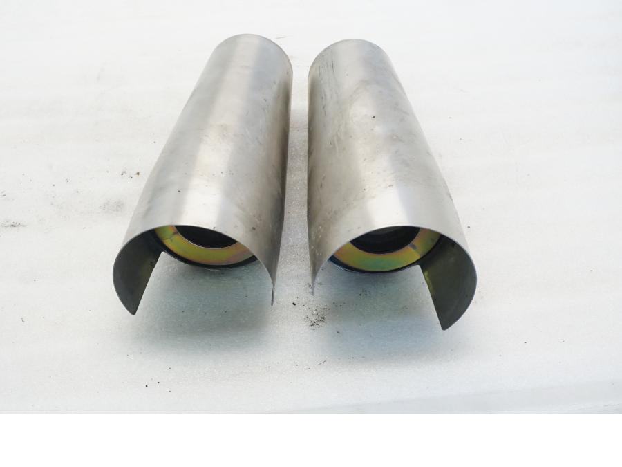 Höger sida på Gaffelbendekor från en Yamaha XVZ 13TD -1999 motorcykel.