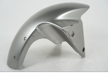 Snett nerifrån på Framskärm från en Kawasaki Z 750 -2006 motorcykel.