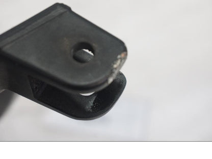 Snett uppifrån på Fotpinnefäste från en BMW K 1300 R -2011 motorcykel.