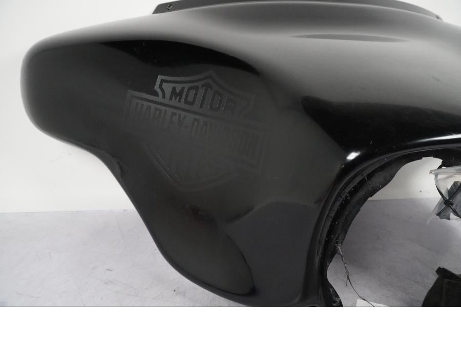 Baksidan på Toppkåpa från en H-D Touring Street Glide FLHX -2009 motorcykel.