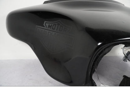 Baksidan på Toppkåpa från en H-D Touring Street Glide FLHX -2009 motorcykel.