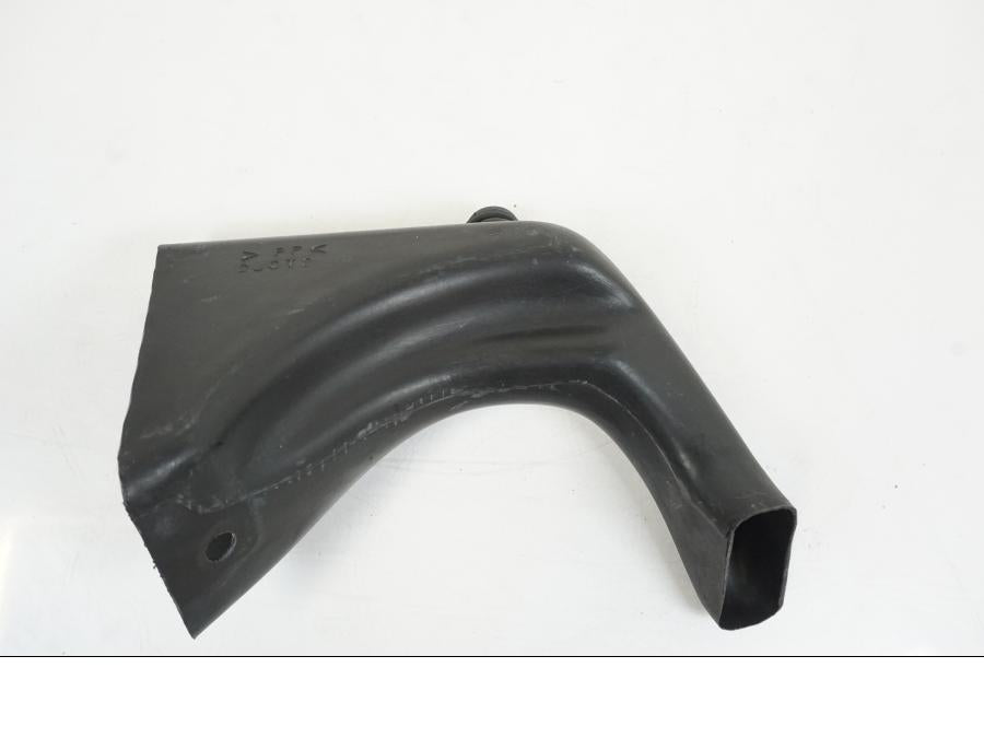 Baksidan på Luftintag från en Yamaha XJR 1300 -2007 motorcykel.