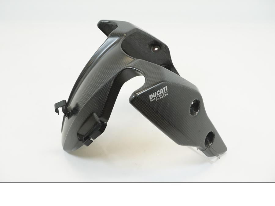 Framsidan på Framskärm från en Ducati Hypermotard -2020 motorcykel.