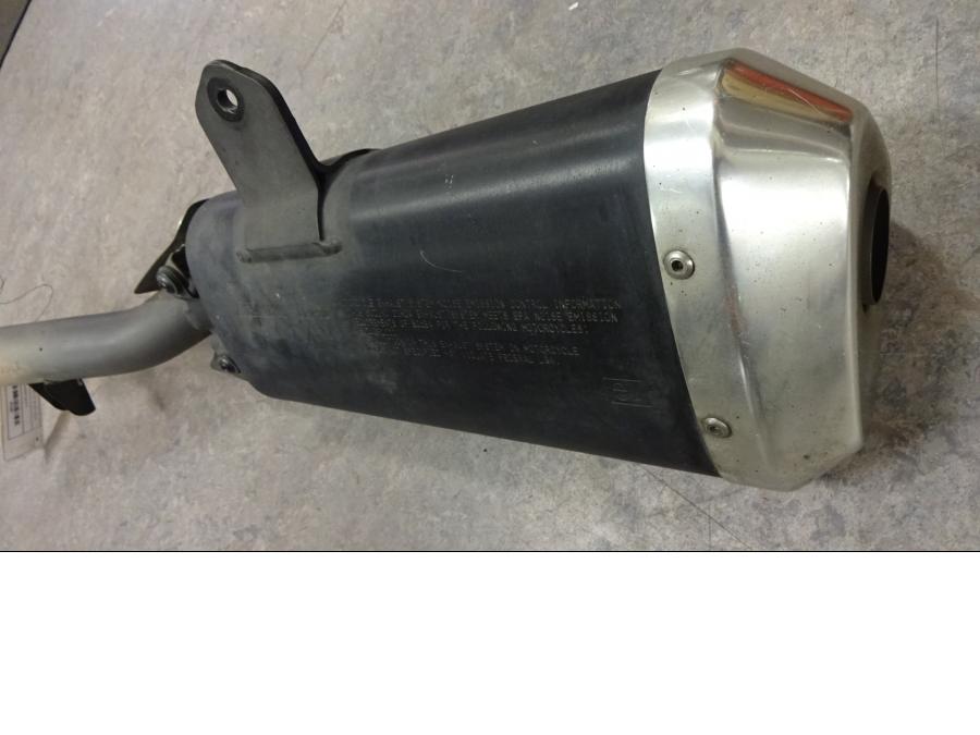 Snett uppifrån på Ljuddämpare från en Suzuki GSX-R 1000 -2007 motorcykel.