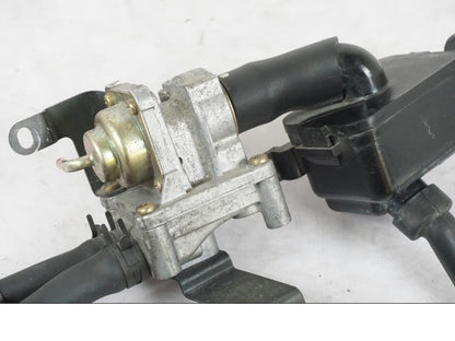 Snett uppifrån på Second Air från en Yamaha XVS 1100 -2000 motorcykel.