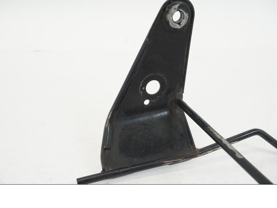 Extrabild4 på Strålkastarfäste från en Honda CB 750 -2002 motorcykel.