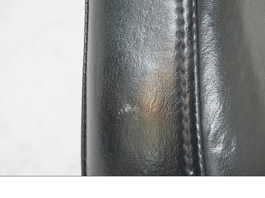 Extrabild1 på Sadel från en Yamaha XVS 1100 -2000 motorcykel.