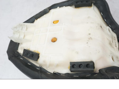 Extrabild1 på Sadel från en Honda VT 600 C -1998 motorcykel.