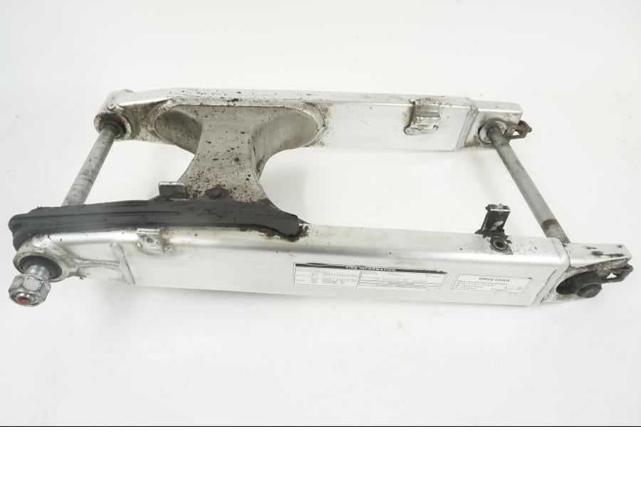 Vänster sida på Sving från en Honda XL 1000 V -2008 motorcykel.