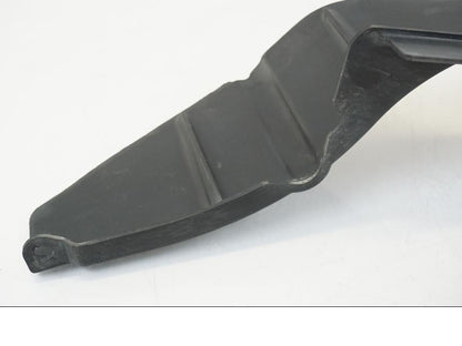 Snett uppifrån på Undertail från en Honda XL 1000 V -1999 motorcykel.