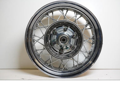 Extrabild1 på Fälg från en Yamaha XVS 1100 -2001 motorcykel.