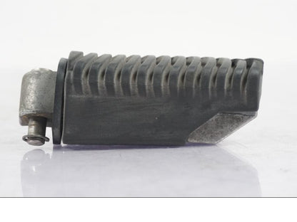 Baksidan på Fotpinne från en BMW R 1200 GS -2005 motorcykel.