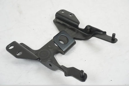 Framsidan på Sadelfäste från en Yamaha MT-07 -2019 motorcykel.