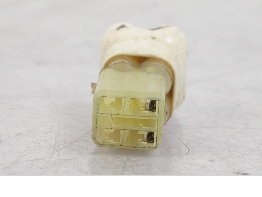 Baksidan på Lambdasond från en Suzuki GSX-R 750 -2007 motorcykel.