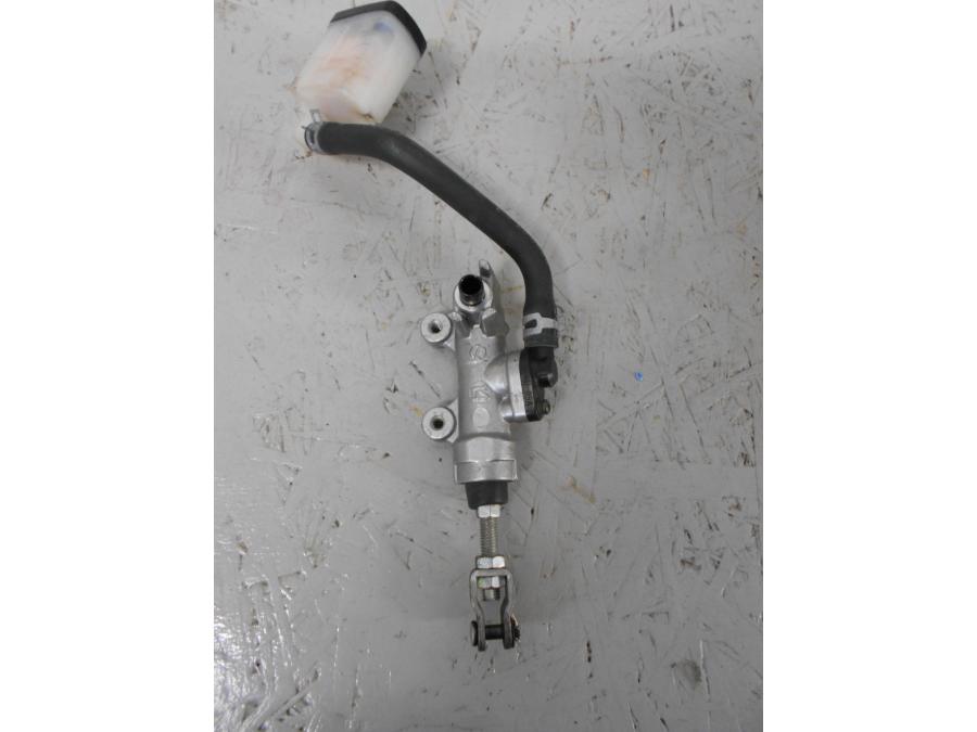 Baksidan på Bromshuvudcylinder från en Suzuki GSX-R 1000 -2007 motorcykel.