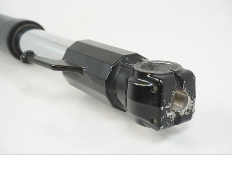 Baksidan på Gaffelben från en Aprilia RS 125 -2008 motorcykel.