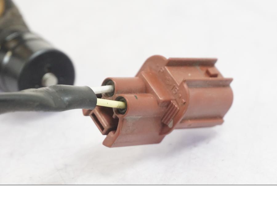 Höger sida på Kamaxelsensor från en Kawasaki ZX-10R -2008 motorcykel.