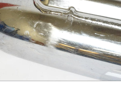 Snett uppifrån på Ljuddämpare från en Kawasaki VN 800 -1997 motorcykel.