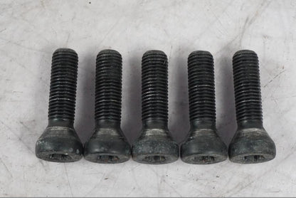 Framsidan på Skruv / Mutter etc från en BMW K 1600 GTL -2015 motorcykel.