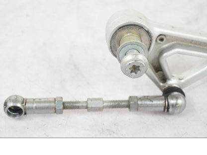 Snett uppifrån på Växelpedal från en BMW R 1250 GS -2019 motorcykel.