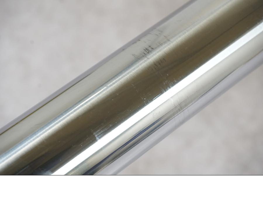 Extrabild6 på Gaffelben från en Kawasaki ZX-6R -1995 motorcykel.