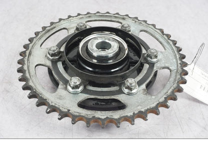 Framsidan på Drevfäste från en Yamaha MT-07 -2014 motorcykel.