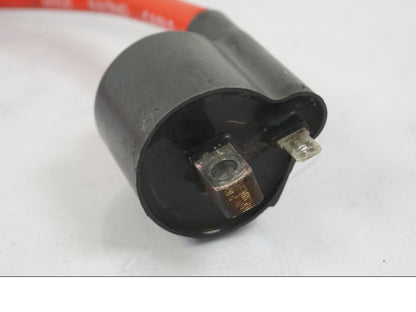 Vänster sida på Tändspole från en Aprilia RS 125 -2000 motorcykel.