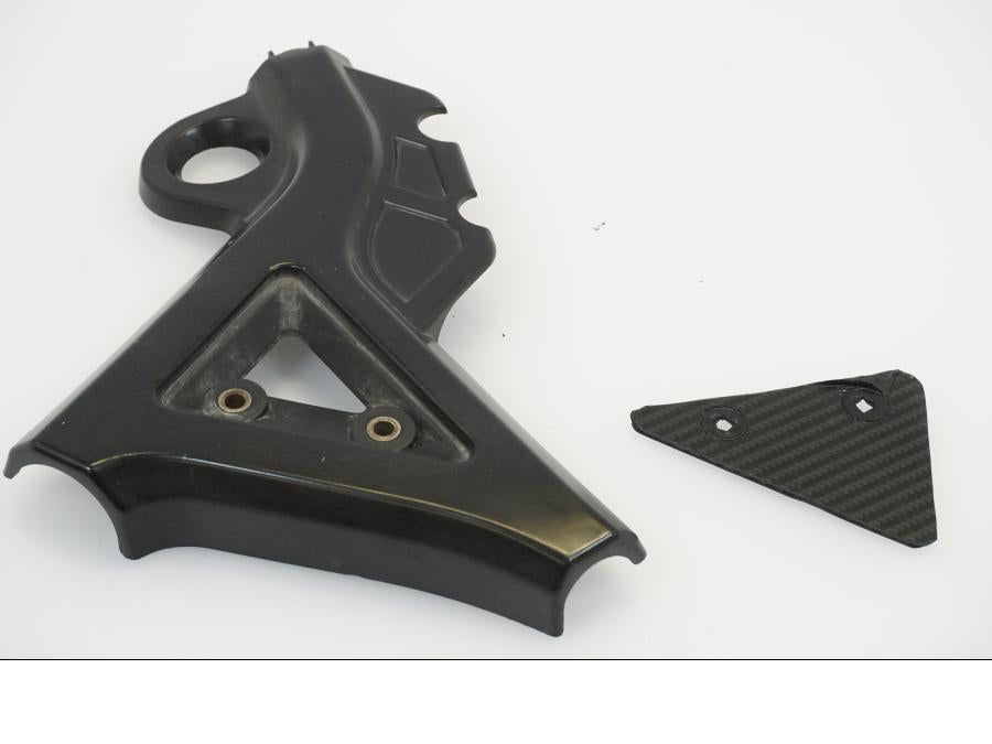 Snett uppifrån på Ramplast från en Yamaha WR 125 -2010 motorcykel.