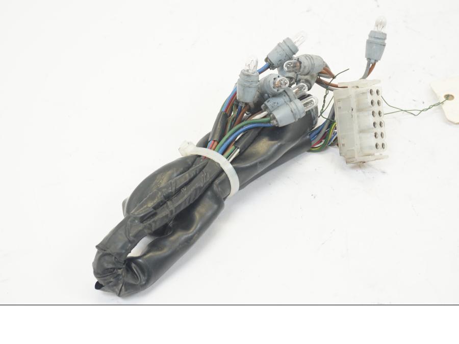 Baksidan på Kontrollampor från en BMW R 1100 R -1995 motorcykel.