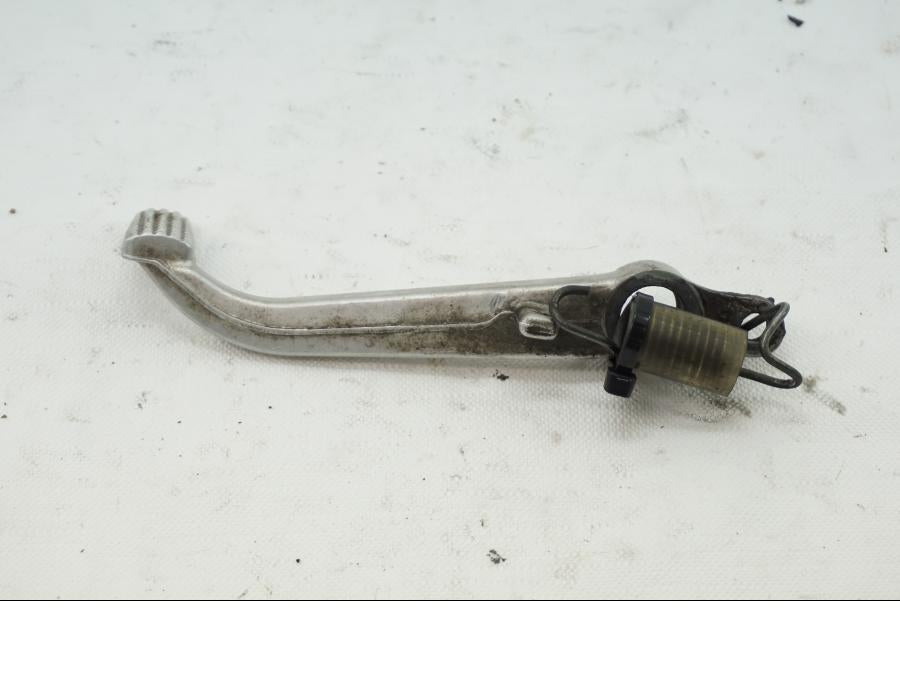 Framsidan på Bromspedal från en Kawasaki ZX-6R -2004 motorcykel.