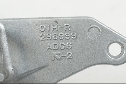 Extrabild2 på Fotpinnefäste från en Suzuki GSX-R 750 -2009 motorcykel.