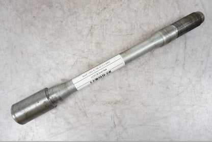 Framsidan på Axel från en Buell 1125 R -2008 motorcykel.